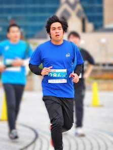 ランナーの走行シーン